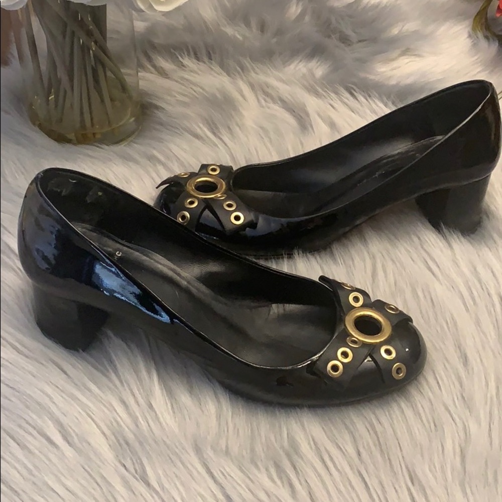 Moschino Black & Gold heels Size 38🖤